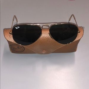 RAY BAN AVIATOR SUNGLASSES